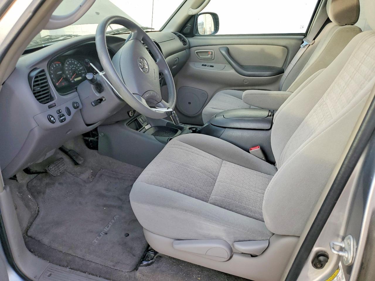 2006 TOYOTA TUNDRA