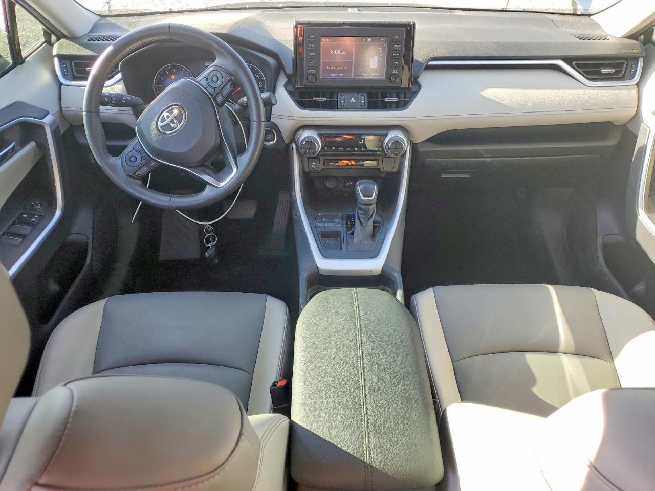 2019 TOYOTA RAV4