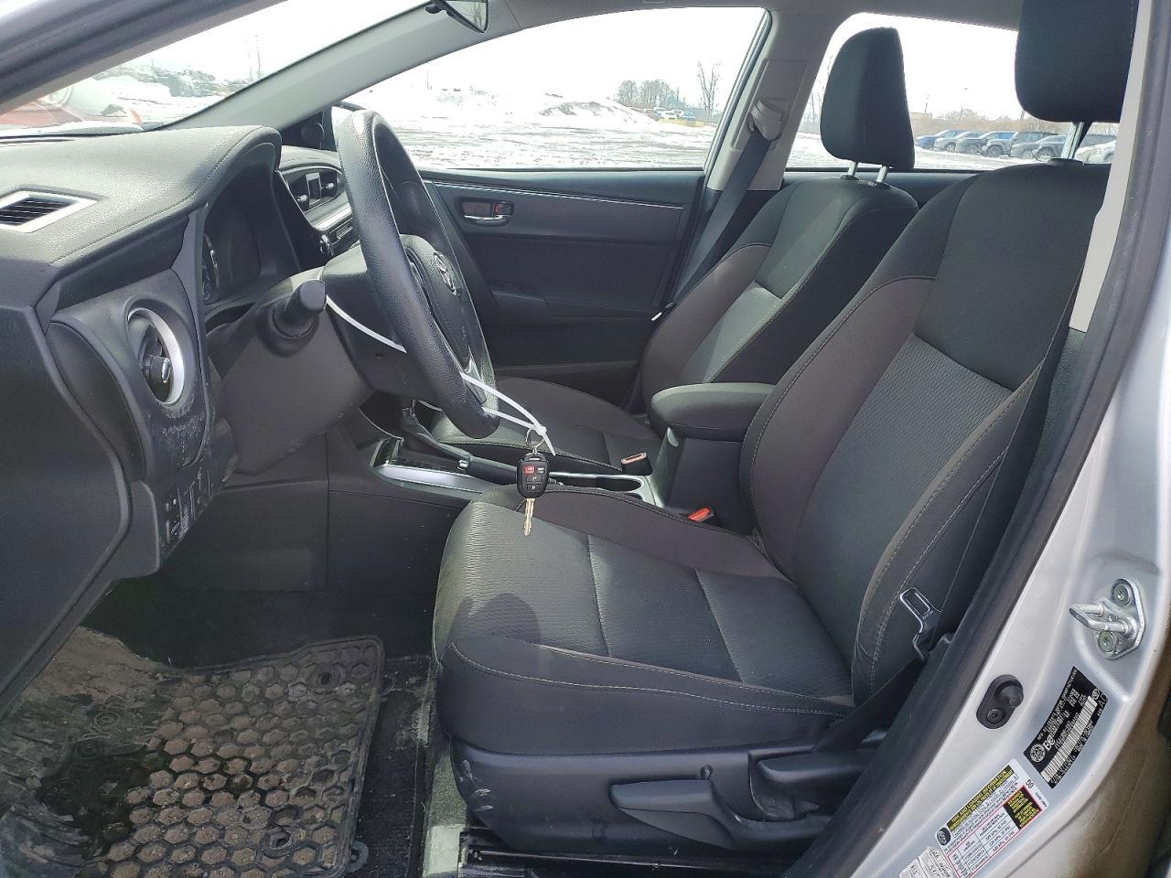 2017 TOYOTA COROLLA