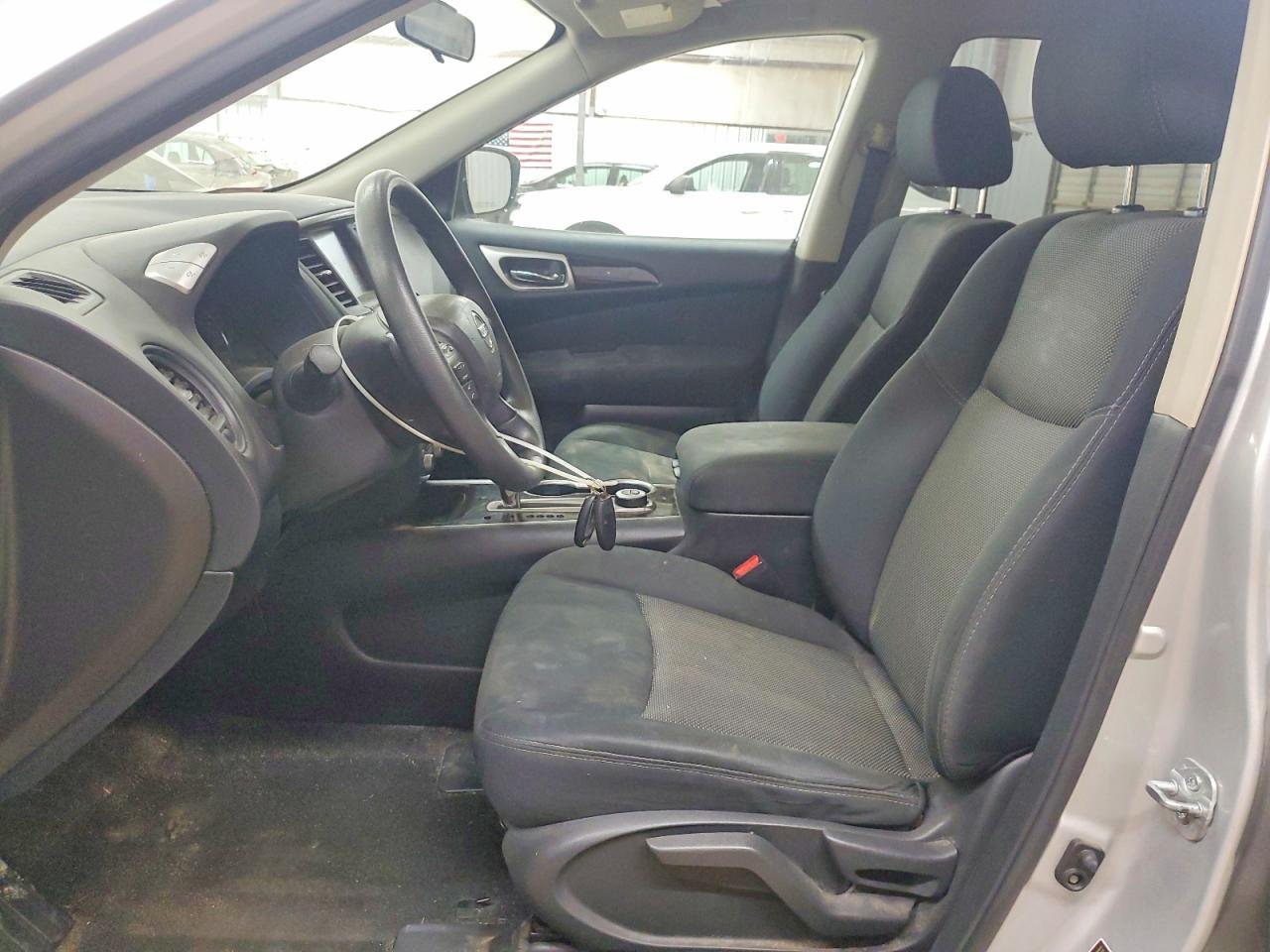 2017 NISSAN PATHFINDER