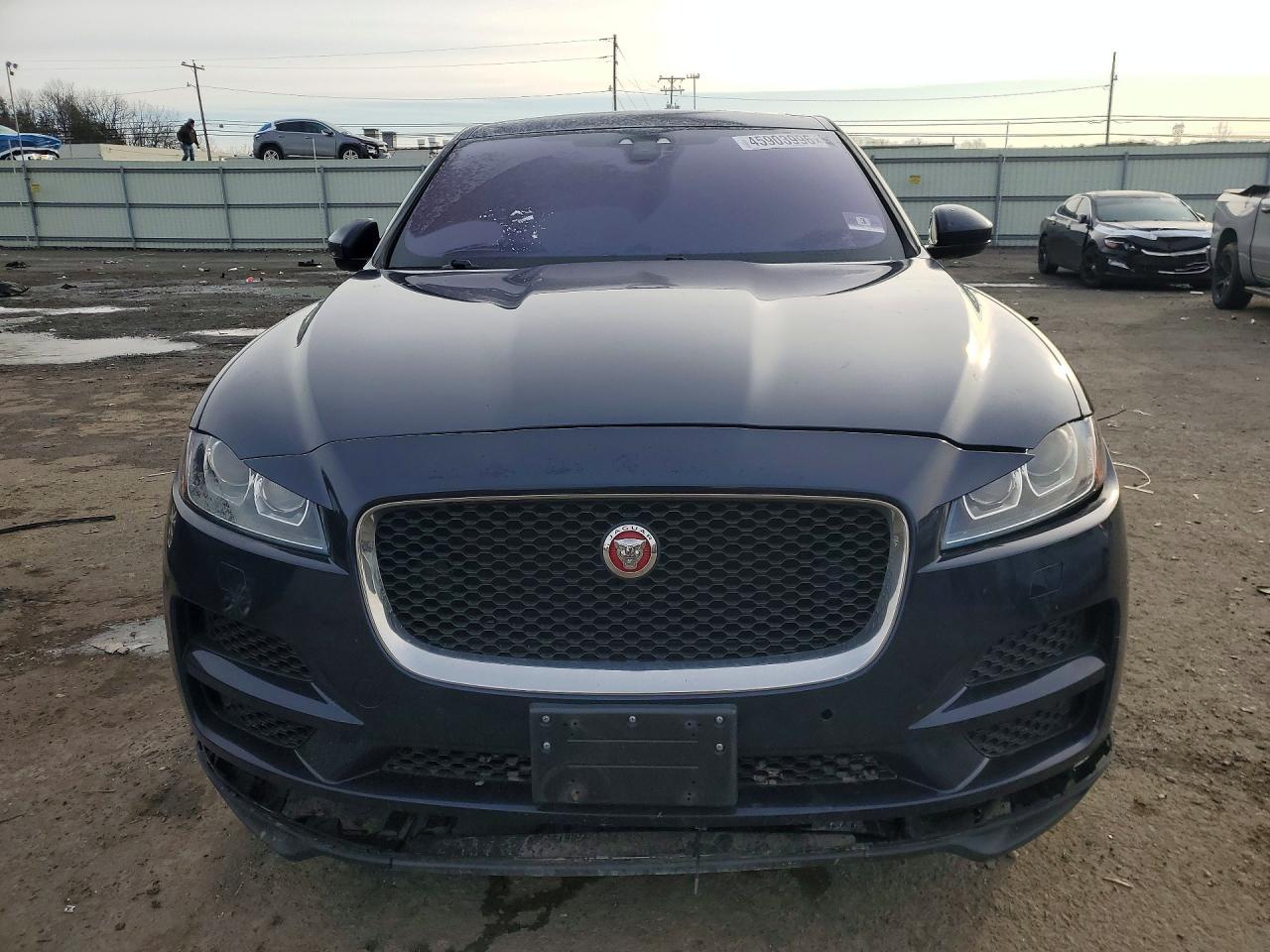 2017 JAGUAR F-Pace