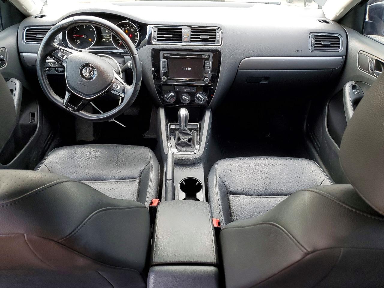 2015 VOLKSWAGEN JETTA