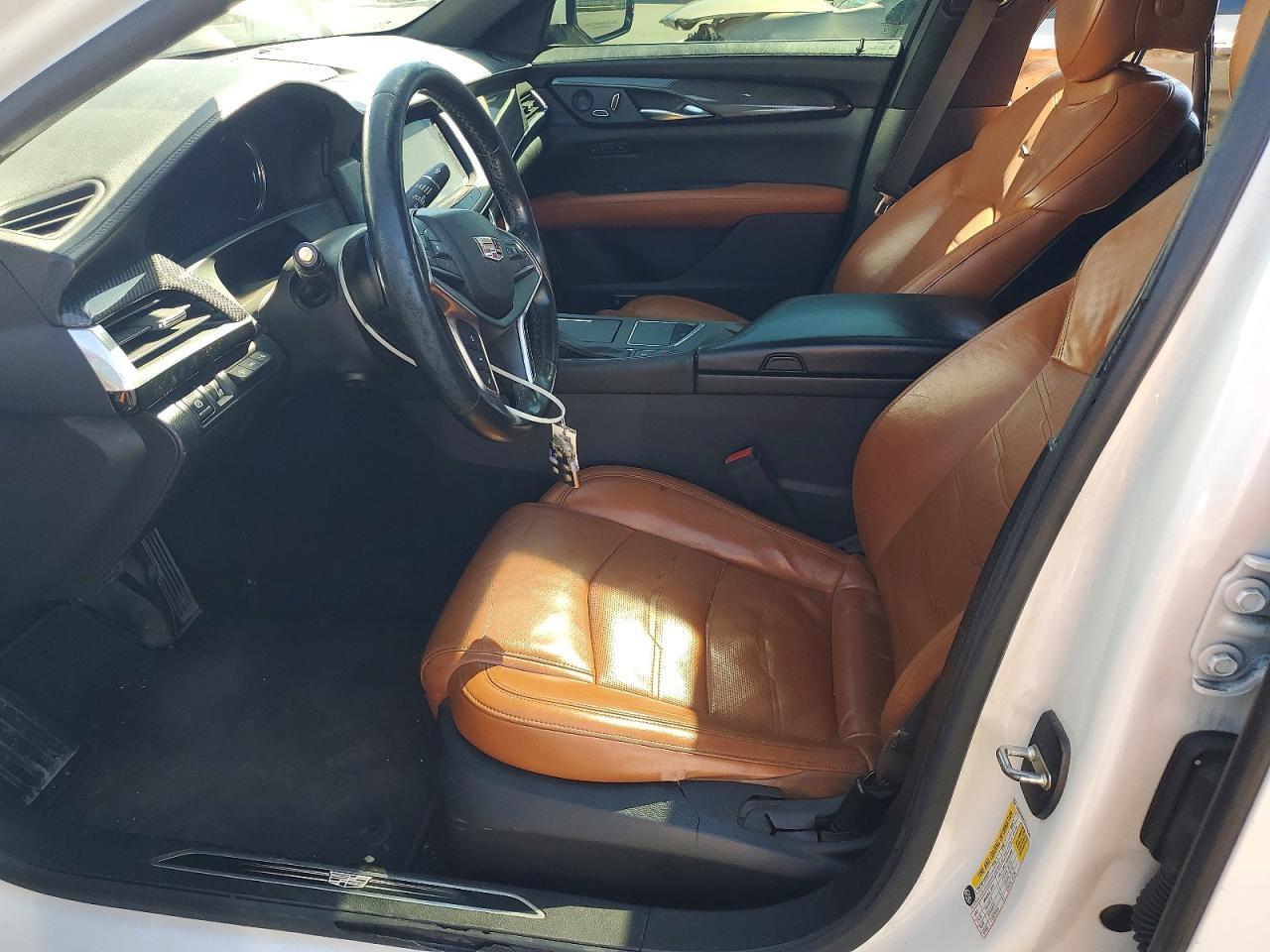 2016 CADILLAC CT6