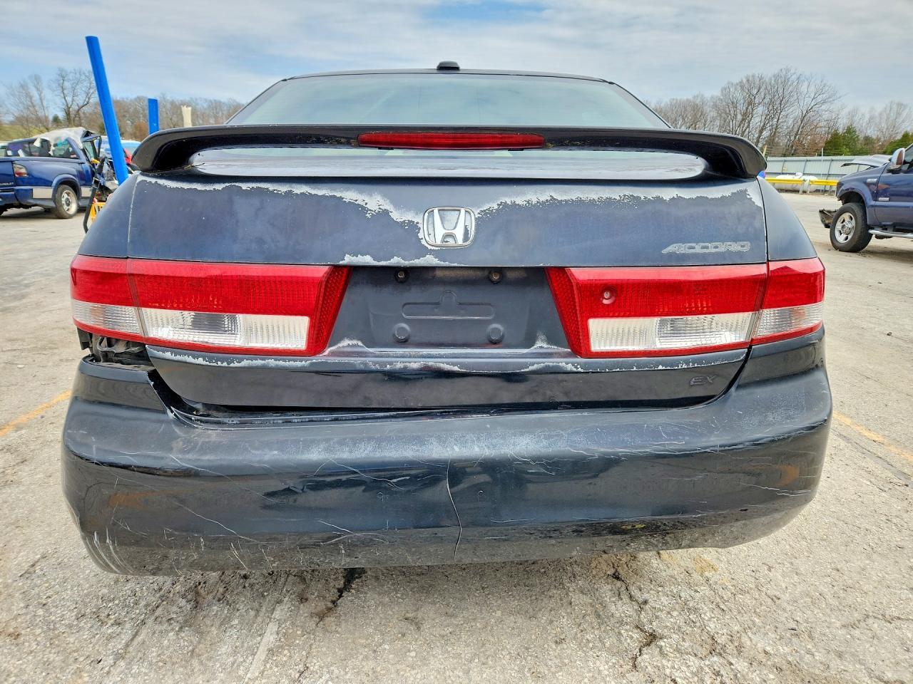 2004 HONDA ACCORD