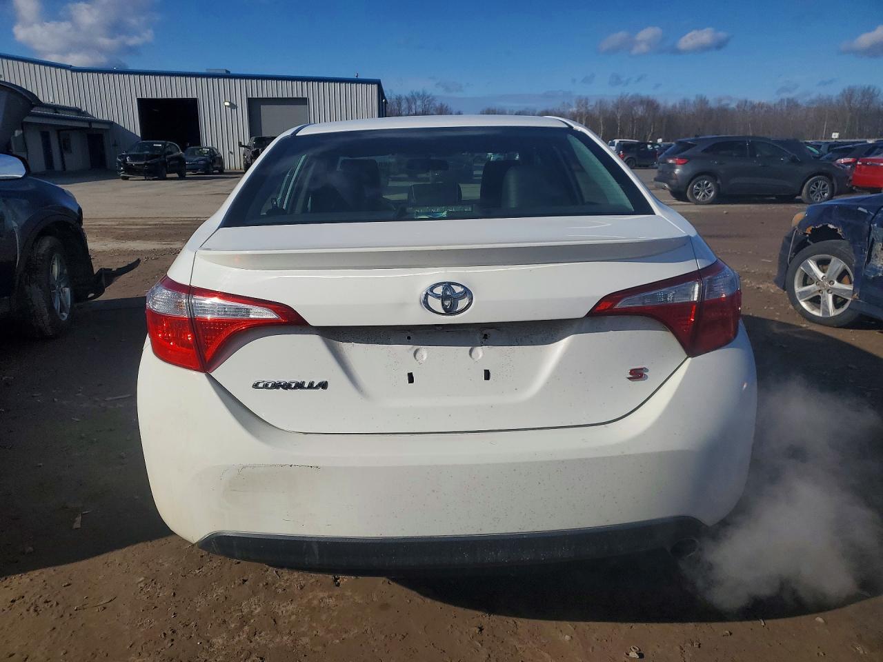 2016 TOYOTA COROLLA