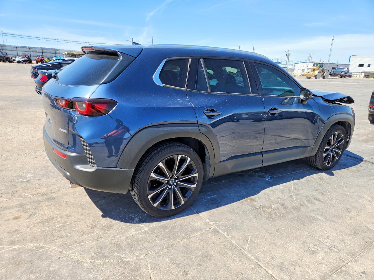 2025 MAZDA CX-50