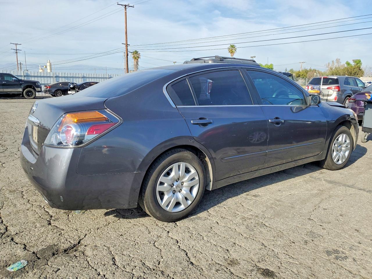 2010 NISSAN ALTIMA