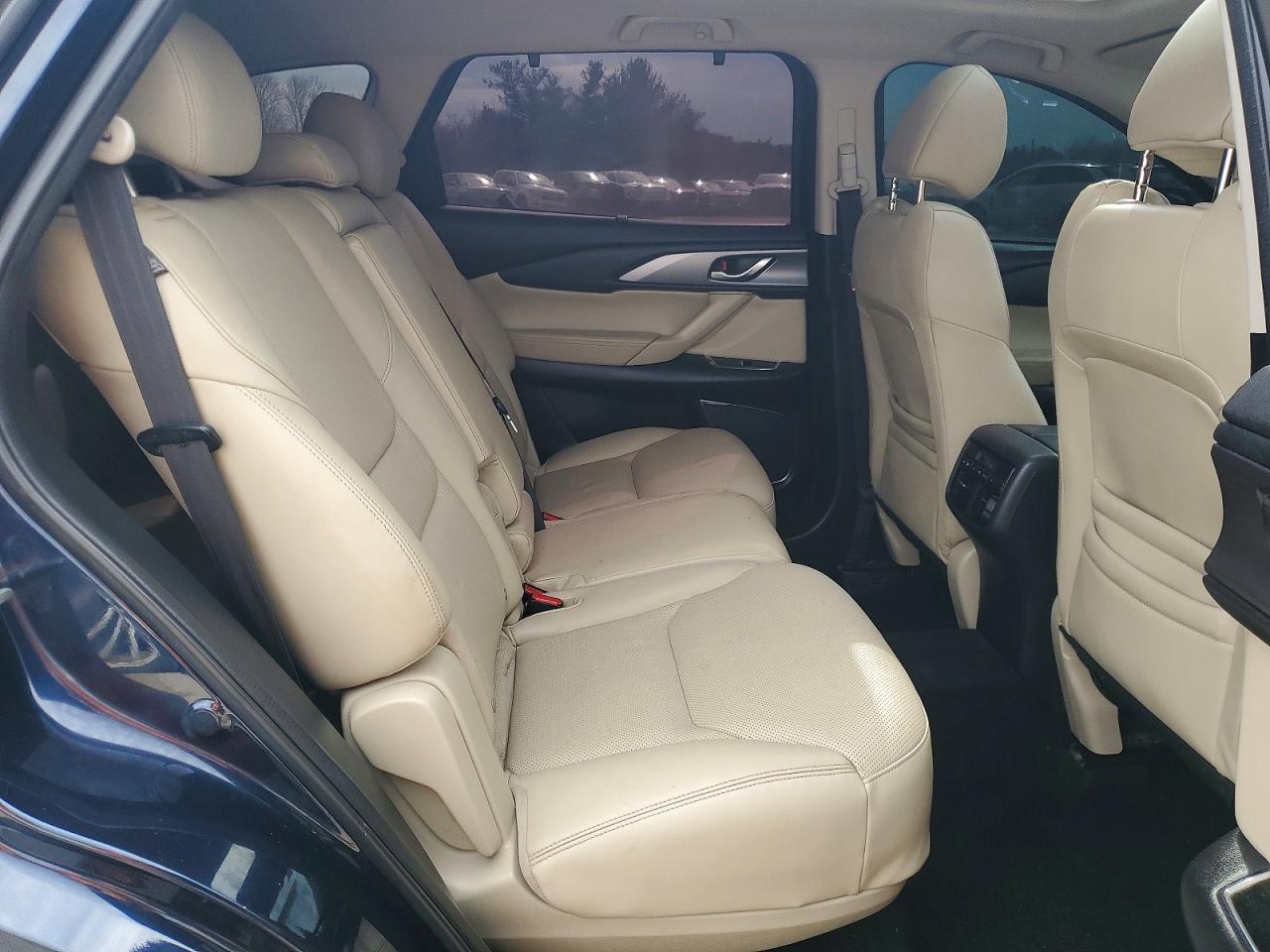 2016 MAZDA CX-9