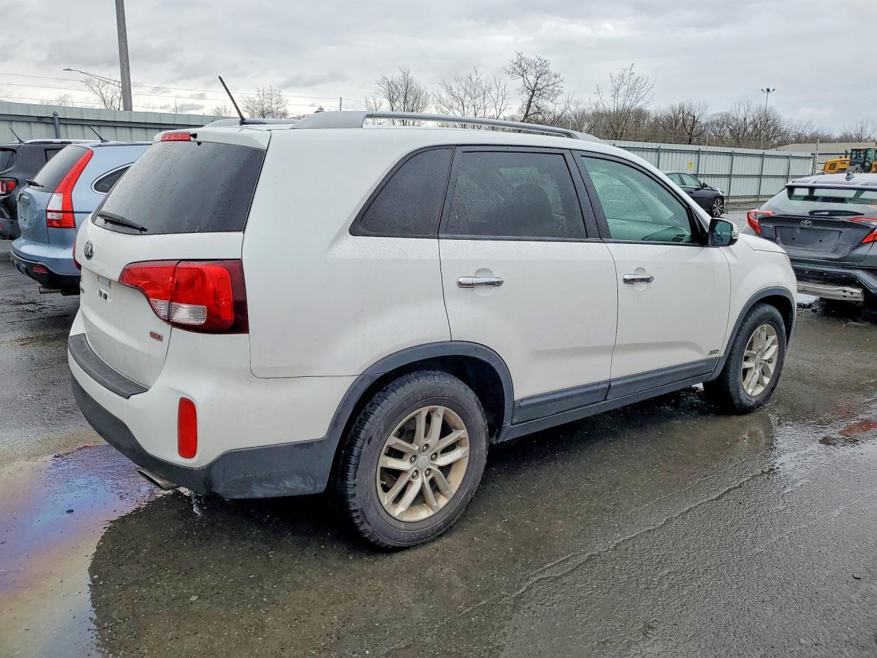 2015 KIA SORENTO