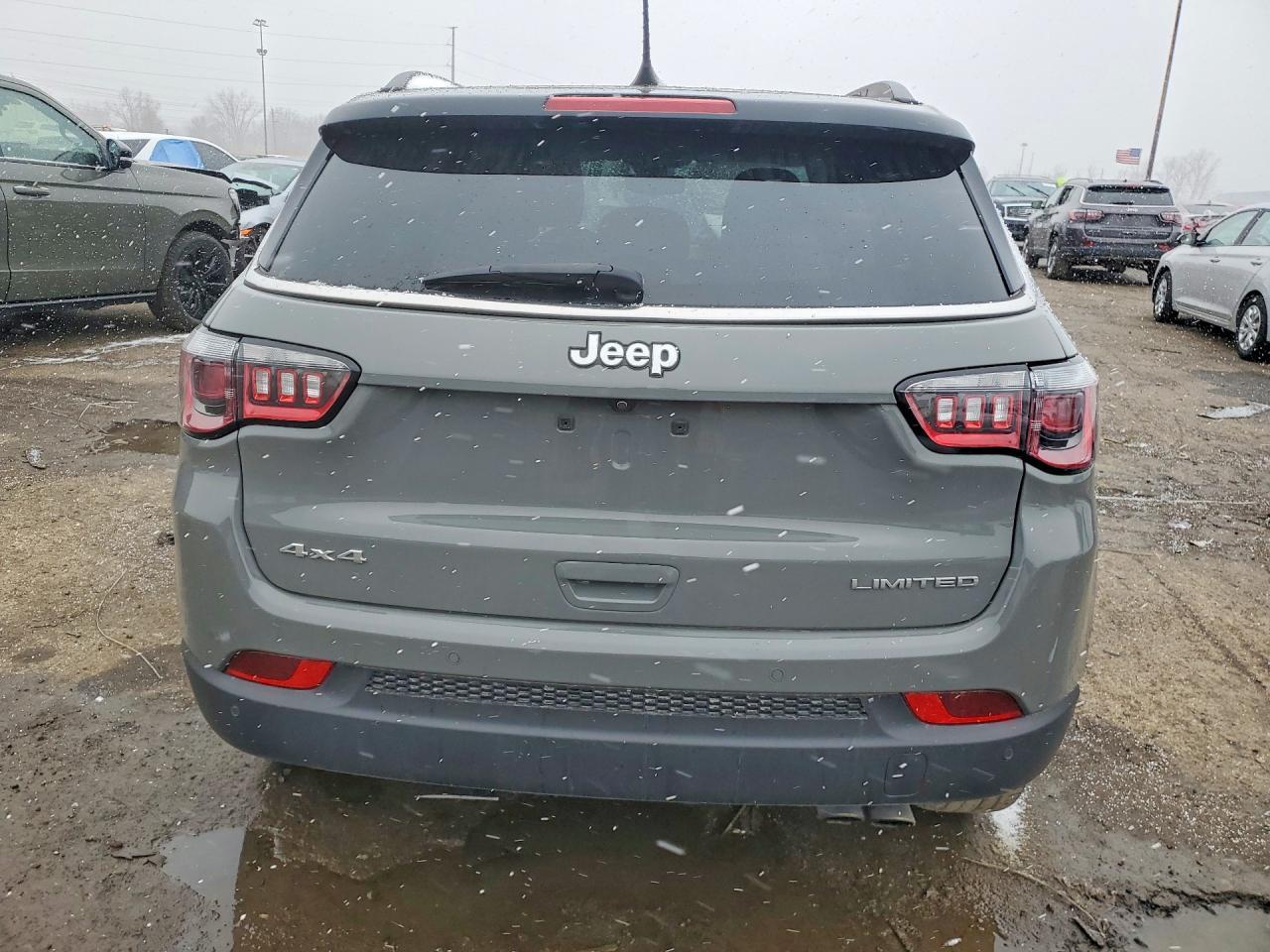 2021 JEEP Compass