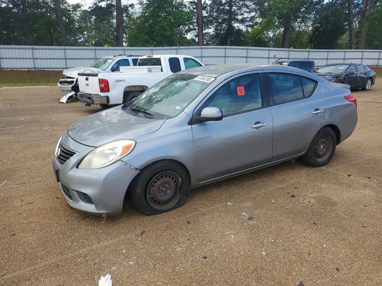 2014 NISSAN VERSA