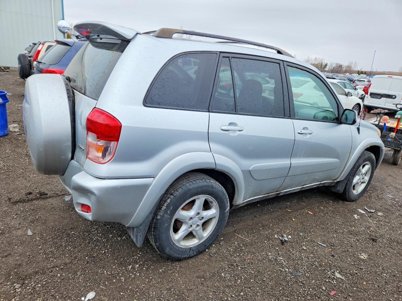 2003 TOYOTA RAV4