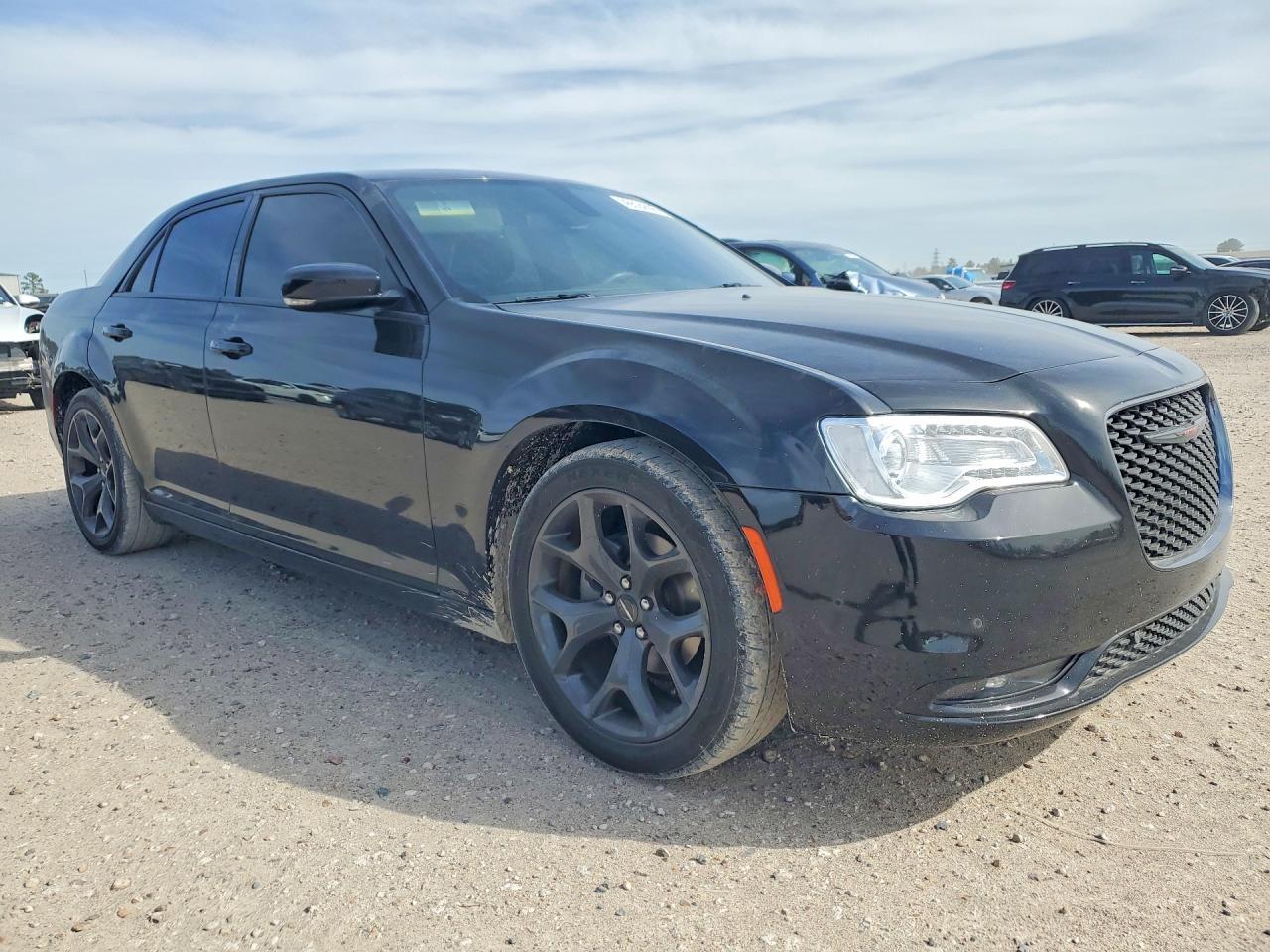 2023 CHRYSLER 300