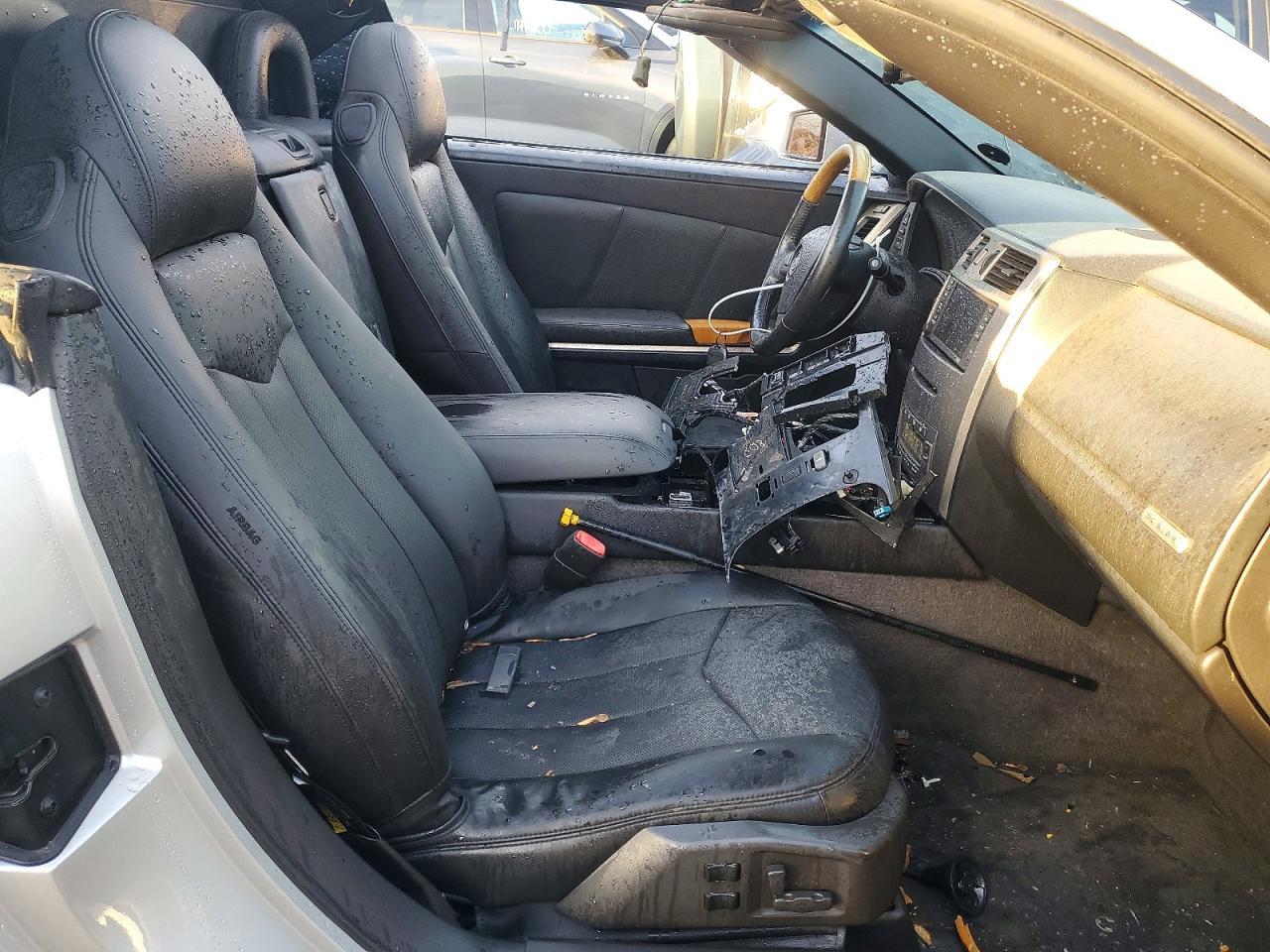 2004 CADILLAC Xlr
