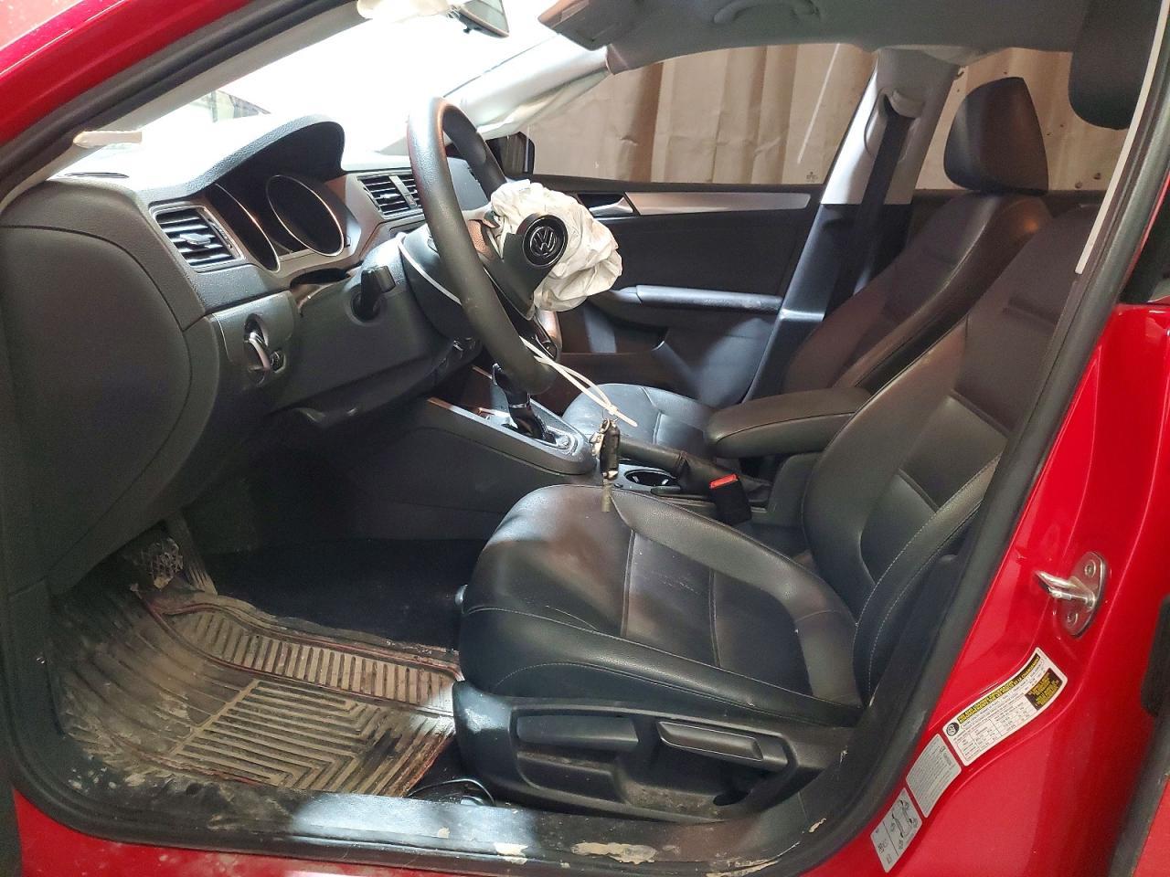 2018 VOLKSWAGEN JETTA