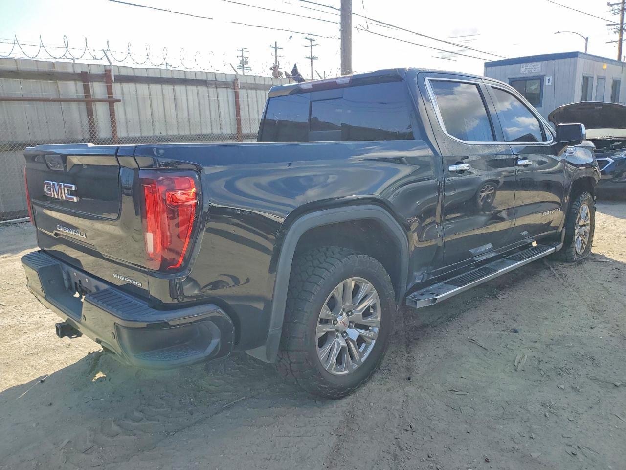 2021 GMC Sierra