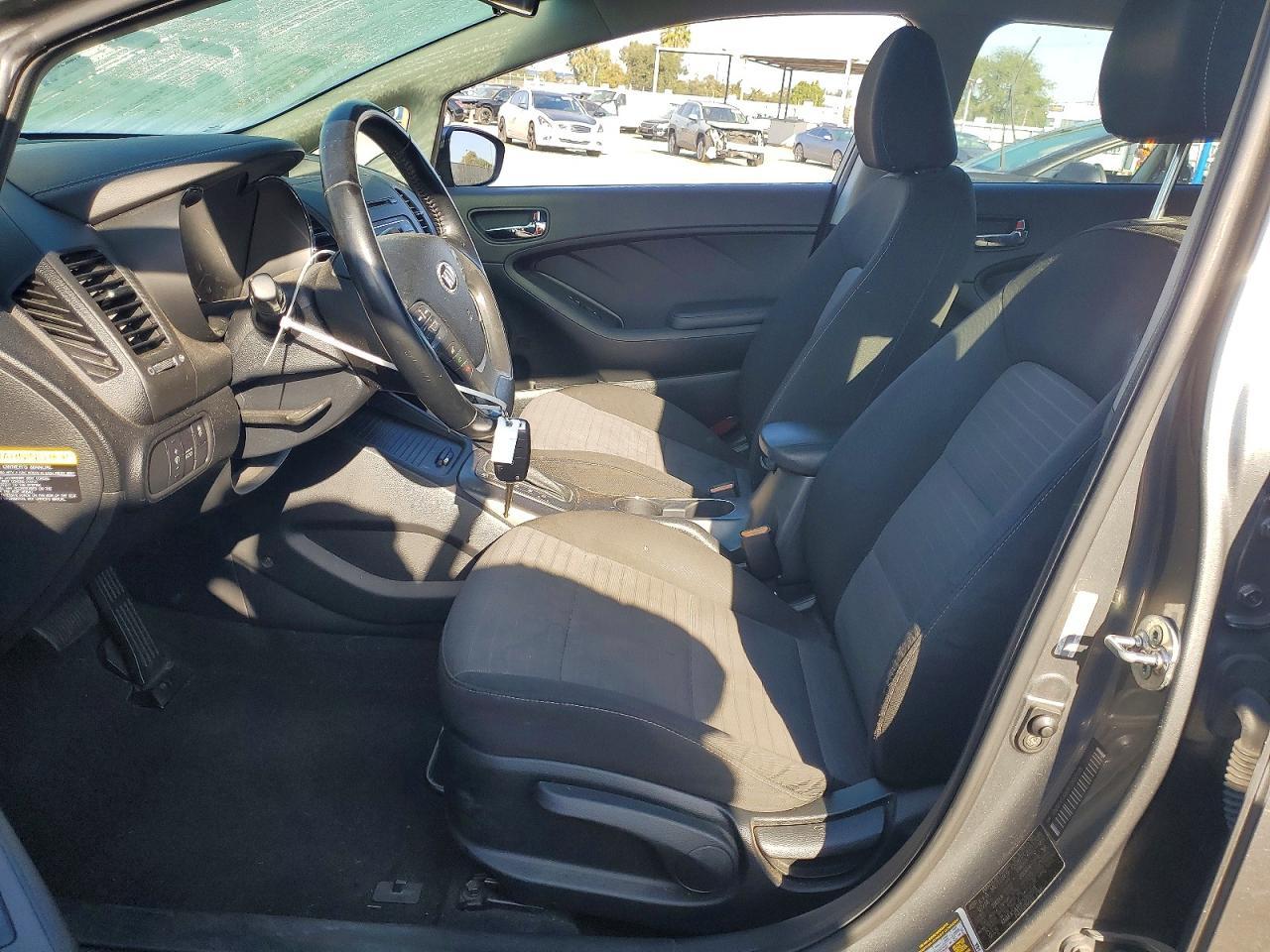 2015 KIA FORTE