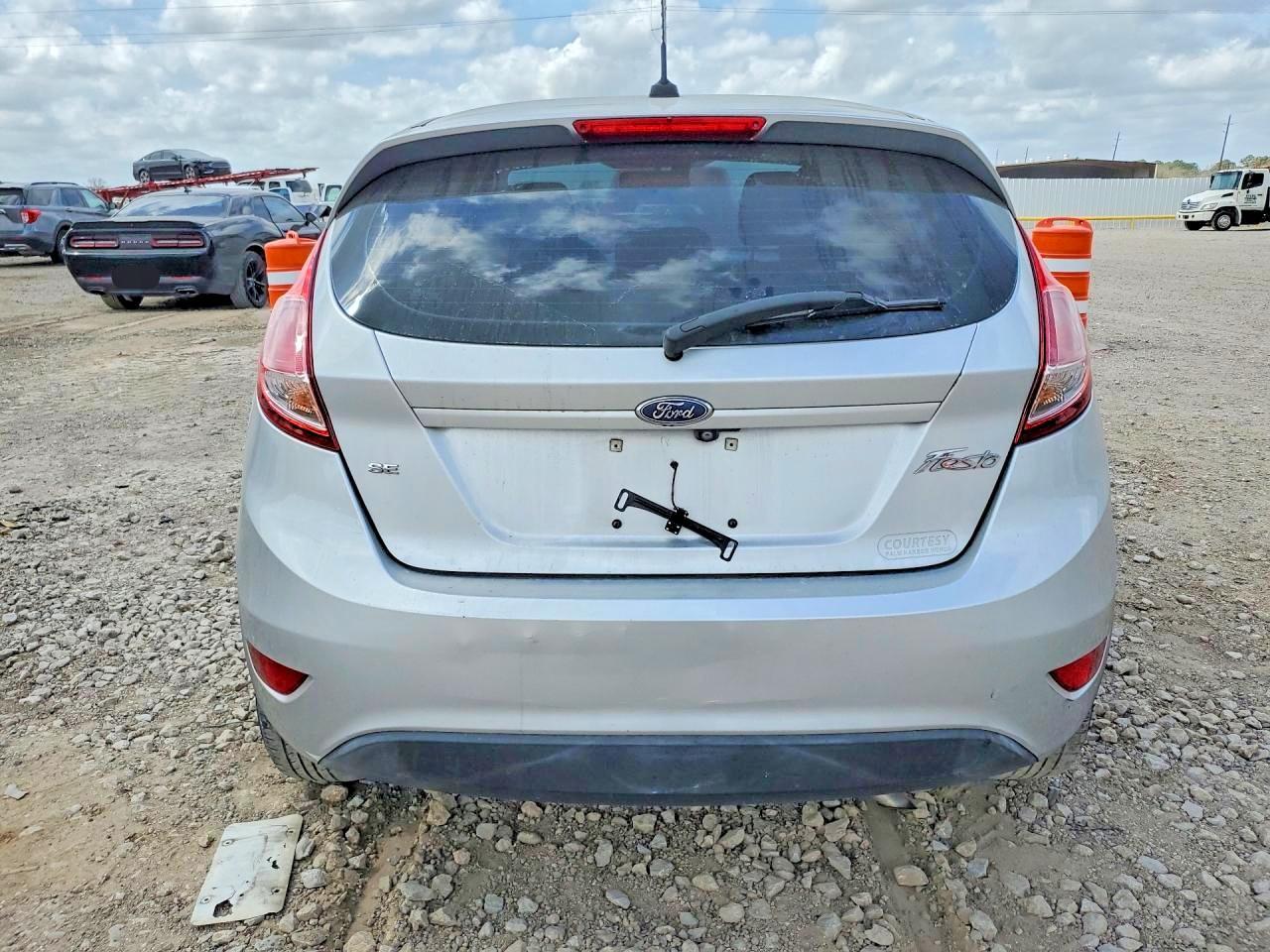 2018 FORD Fiesta