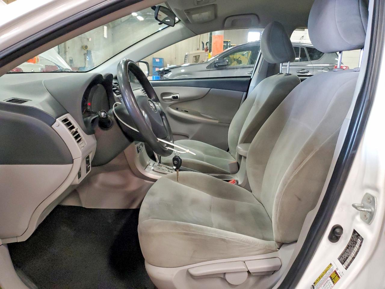 2011 TOYOTA COROLLA