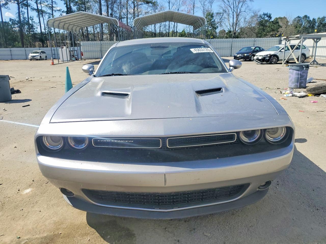 2017 DODGE Challenger