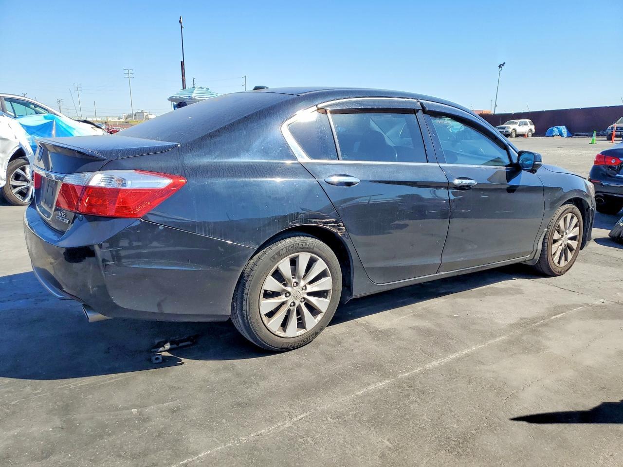 2014 HONDA ACCORD