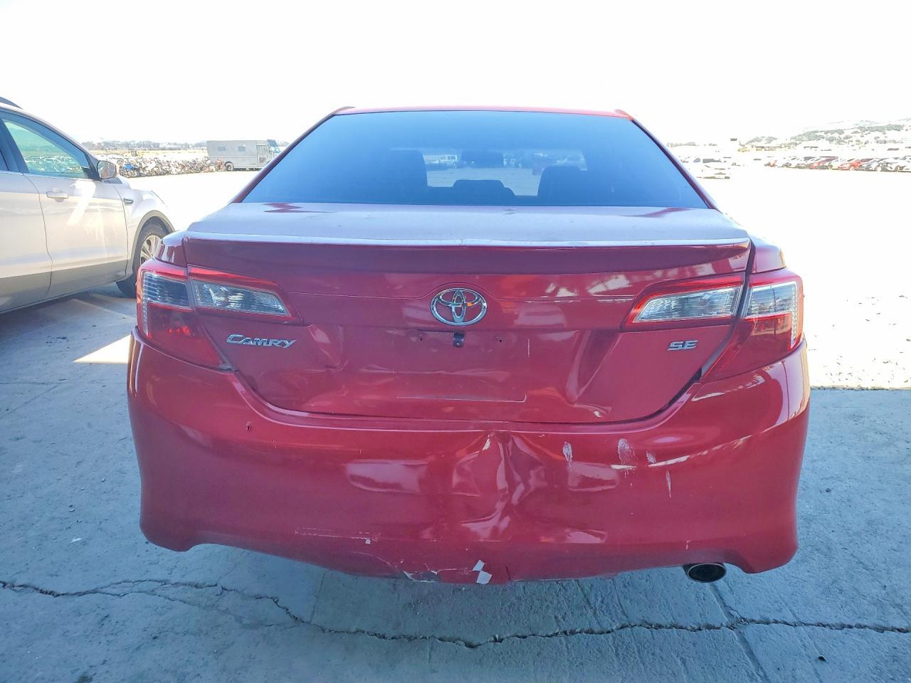 2013 TOYOTA CAMRY