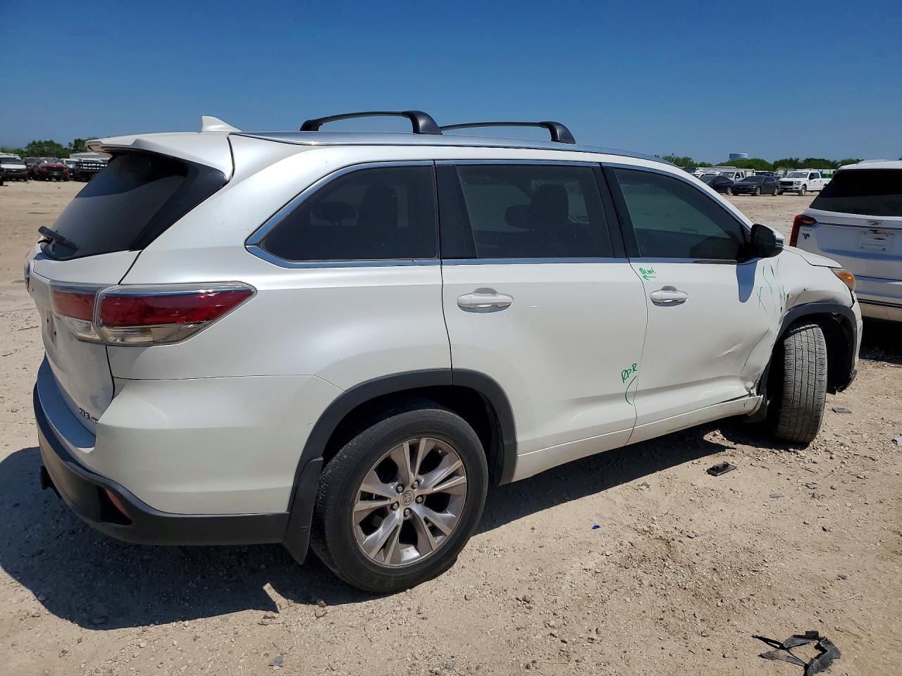 2015 TOYOTA HIGHLANDER