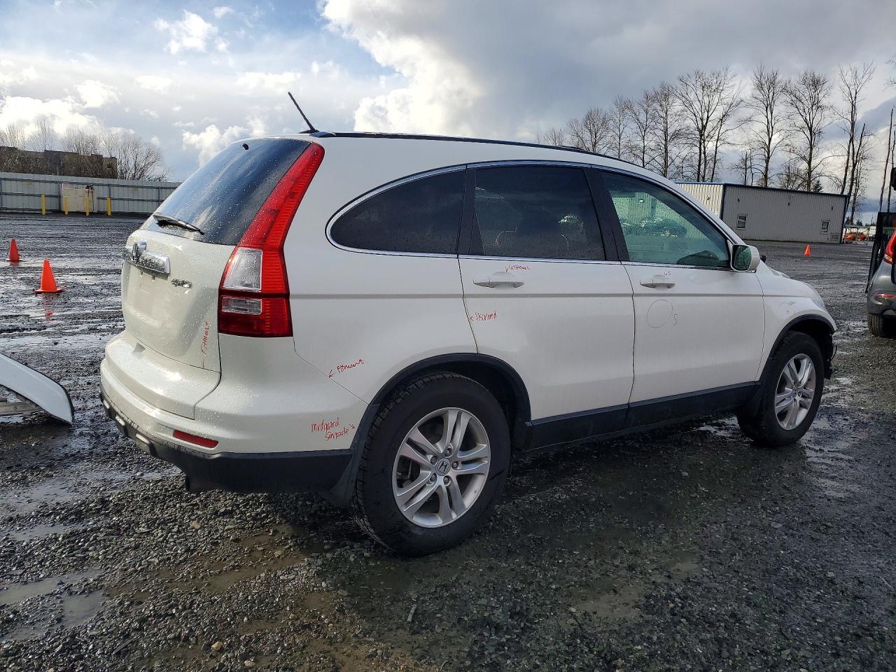 2011 HONDA CR-V