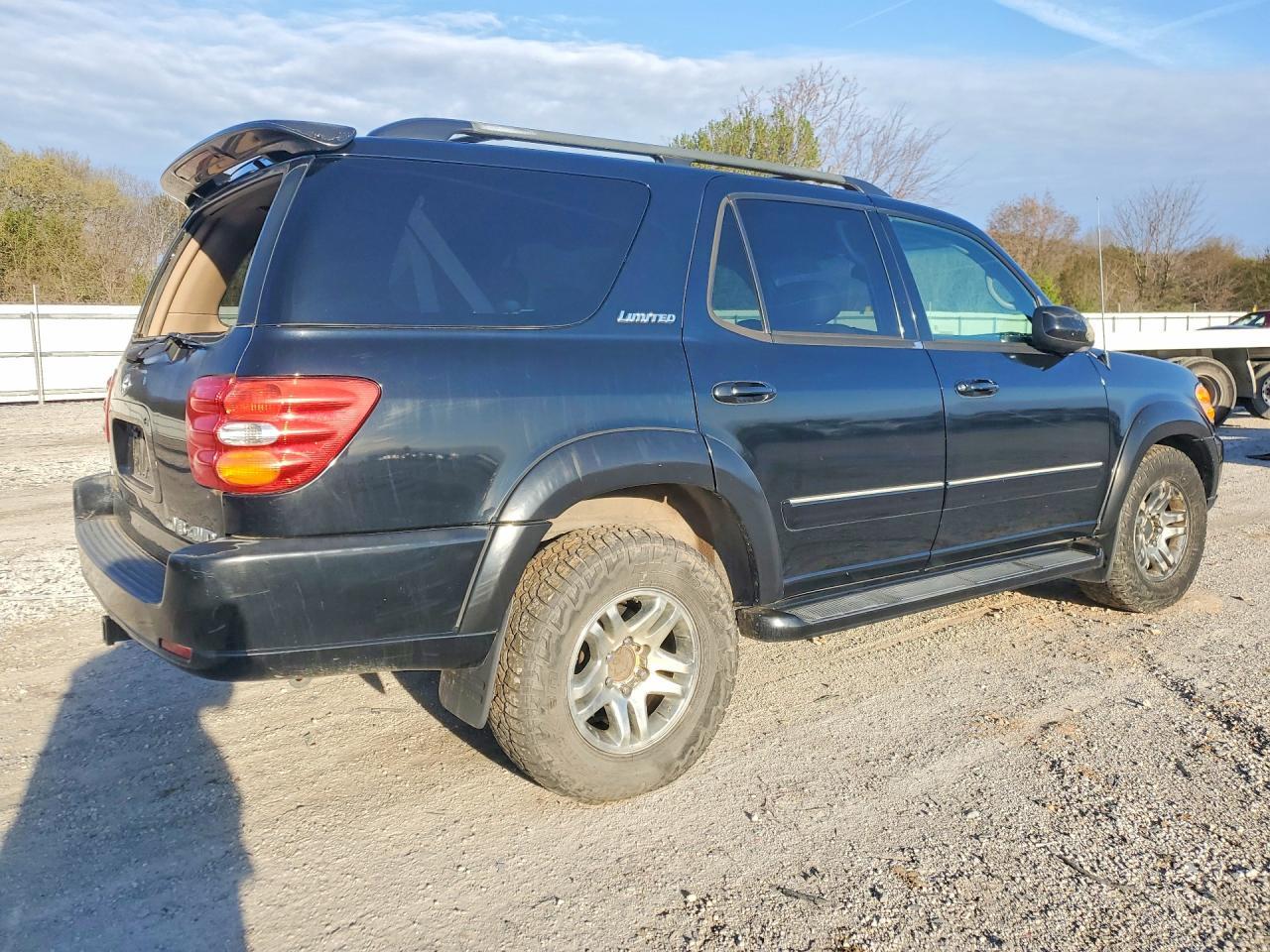 2003 TOYOTA Sequoia