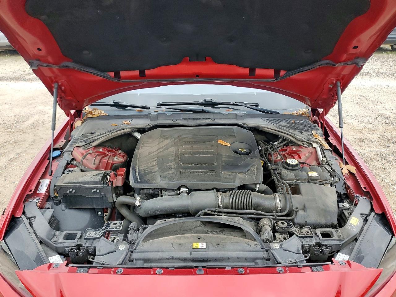 2018 JAGUAR XE