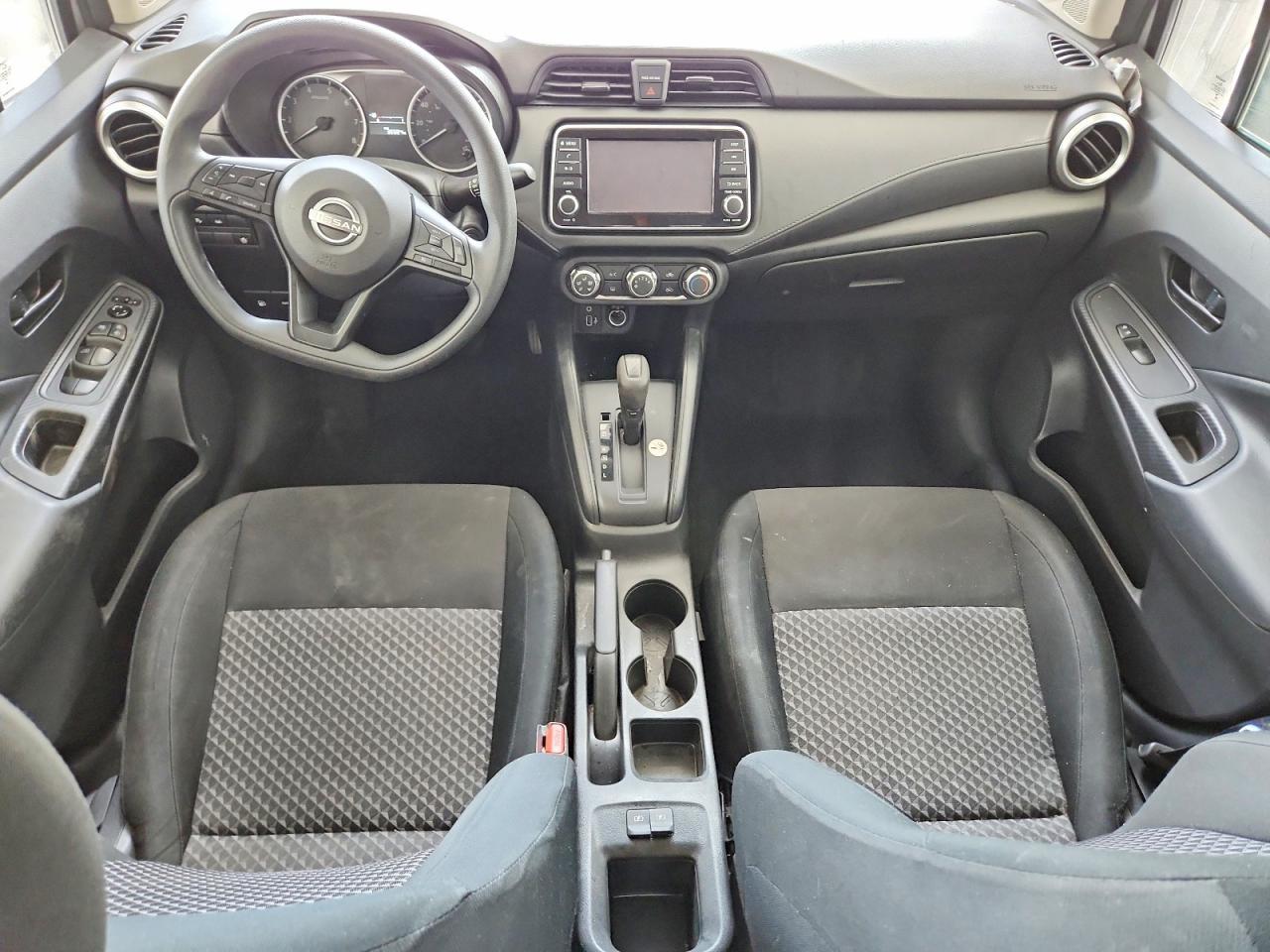 2024 NISSAN VERSA