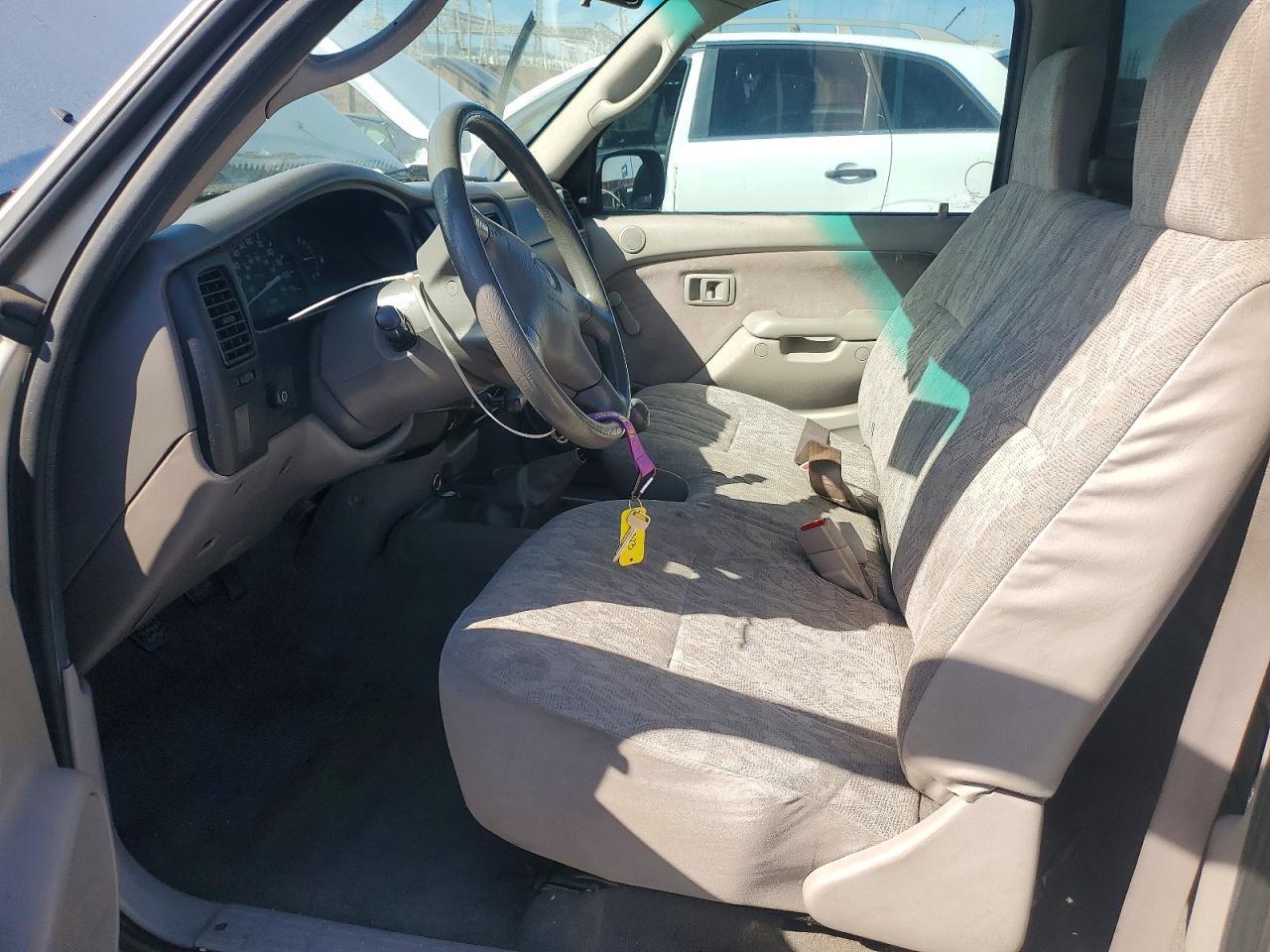 2004 TOYOTA TACOMA