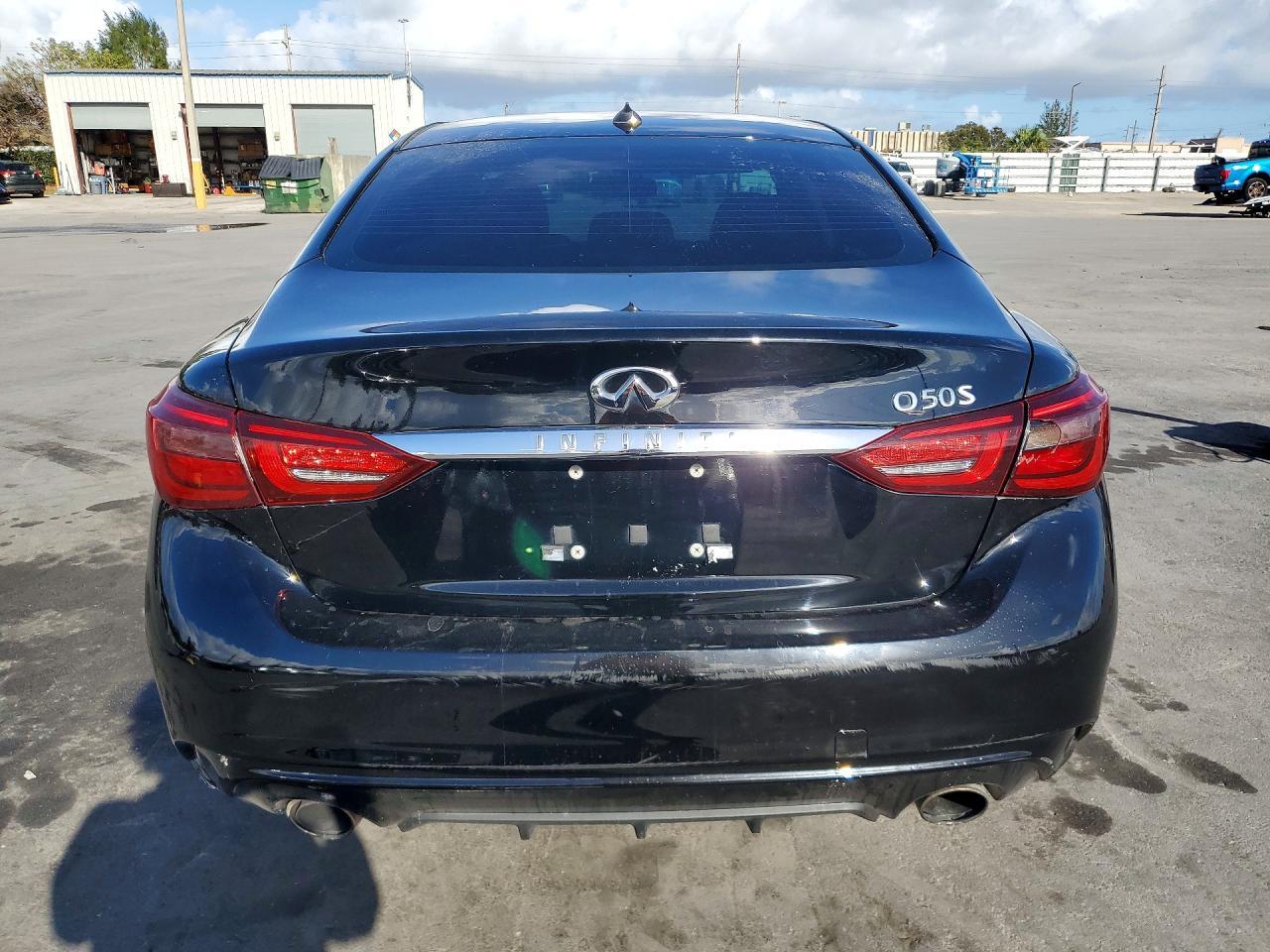 2018 INFINITI Q50