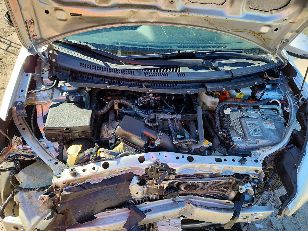 2014 TOYOTA Prius c