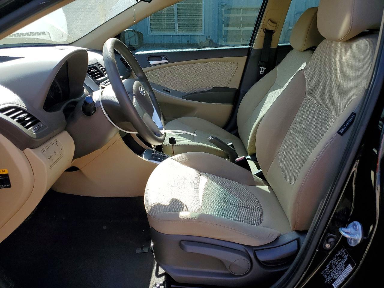 2012 HYUNDAI ACCENT