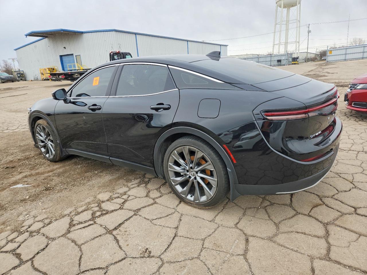 2024 TOYOTA Crown