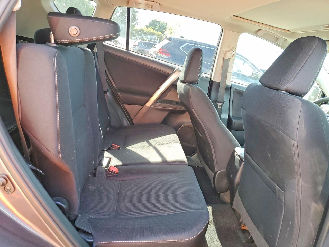 2014 TOYOTA RAV4
