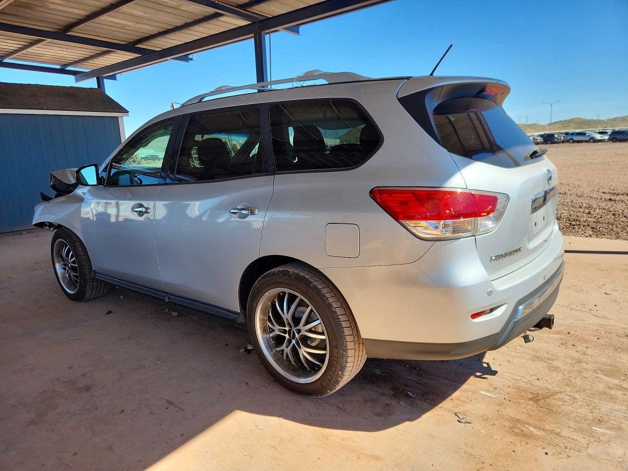 2013 NISSAN PATHFINDER