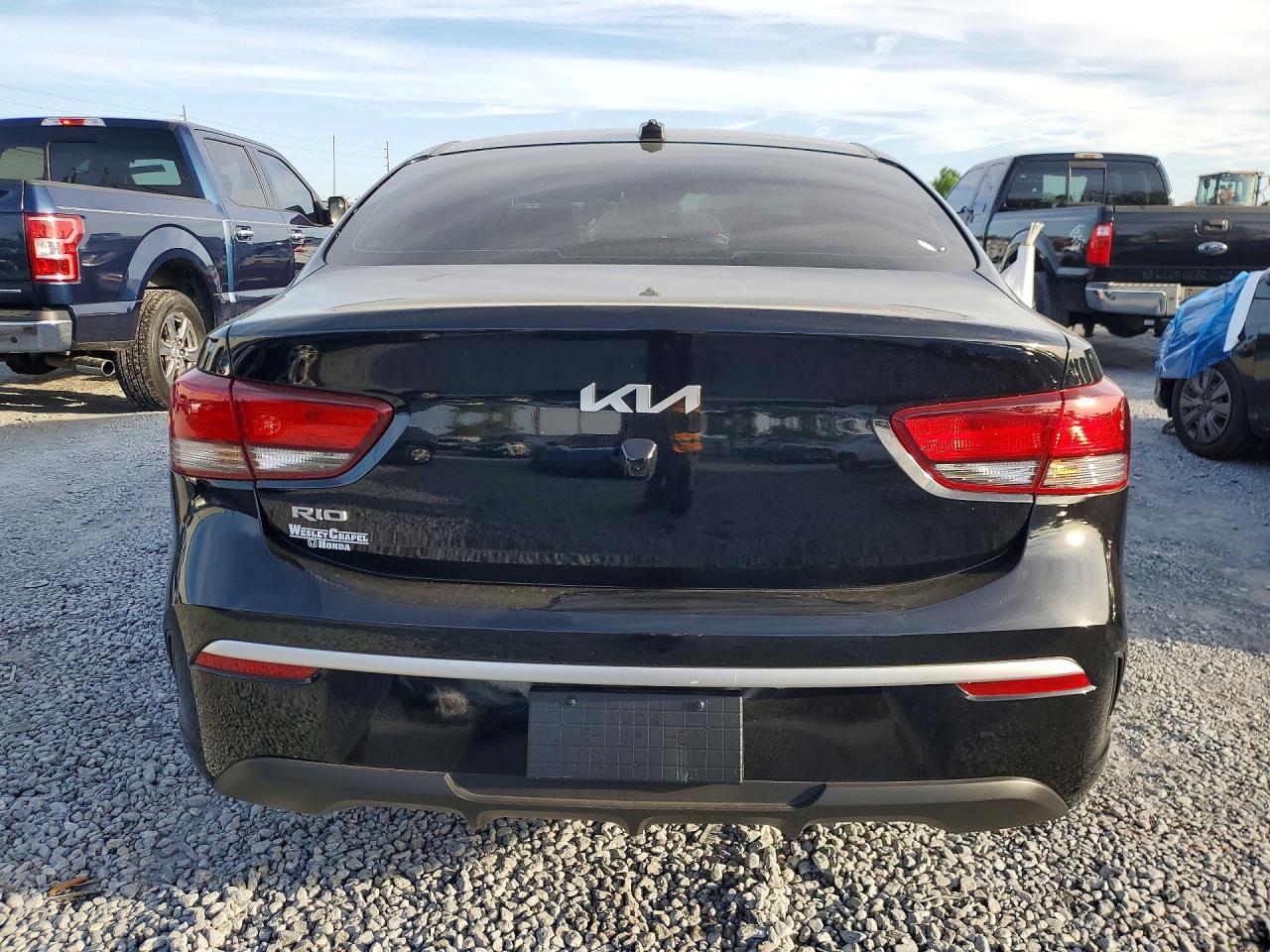 2023 KIA RIO