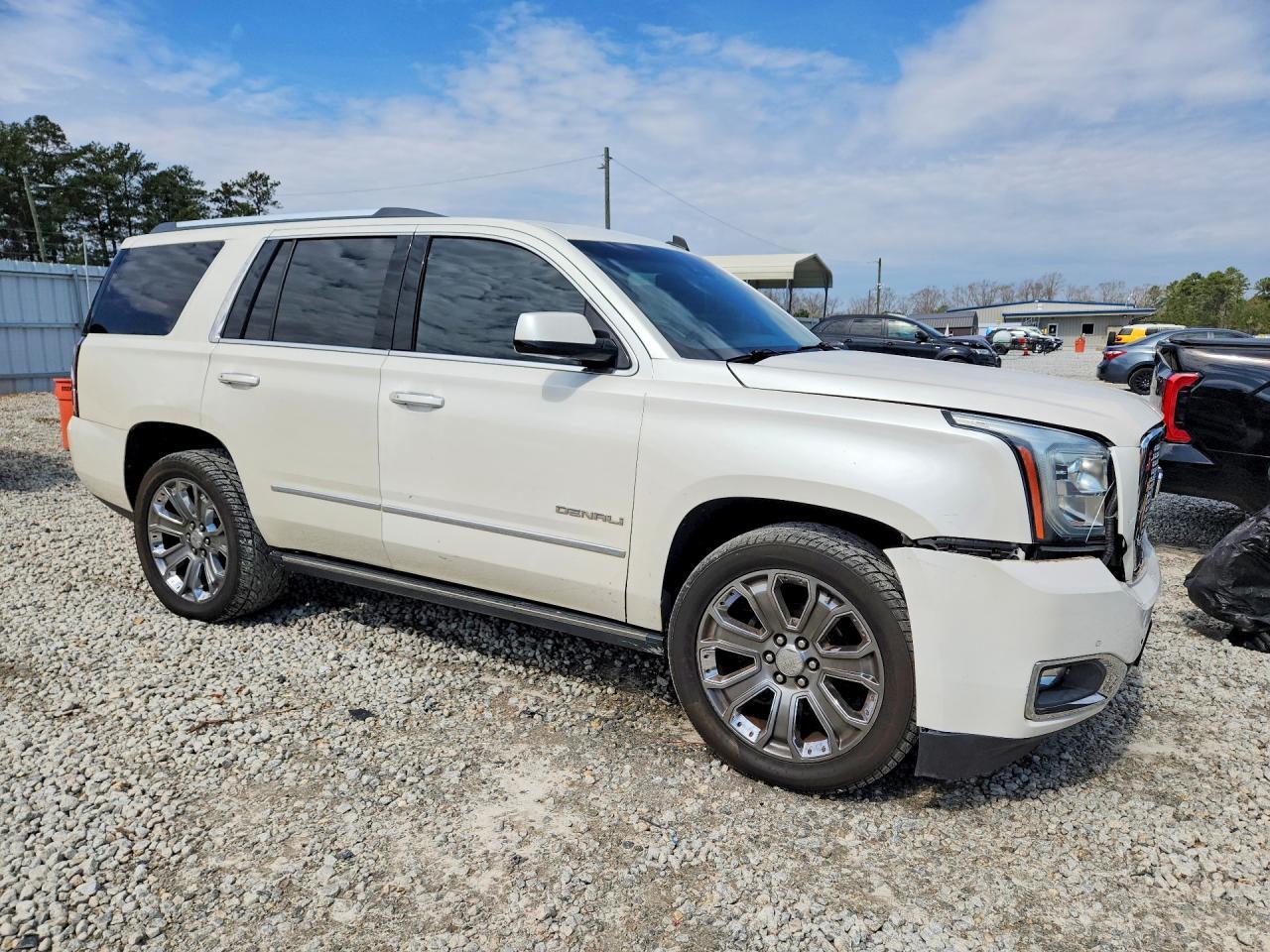 2015 GMC Yukon