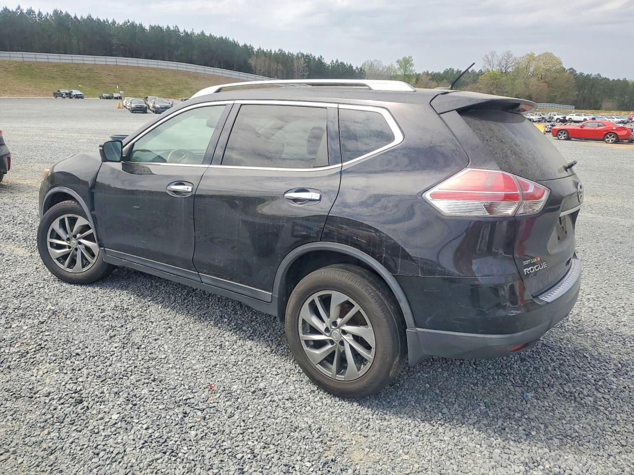 2014 NISSAN ROGUE