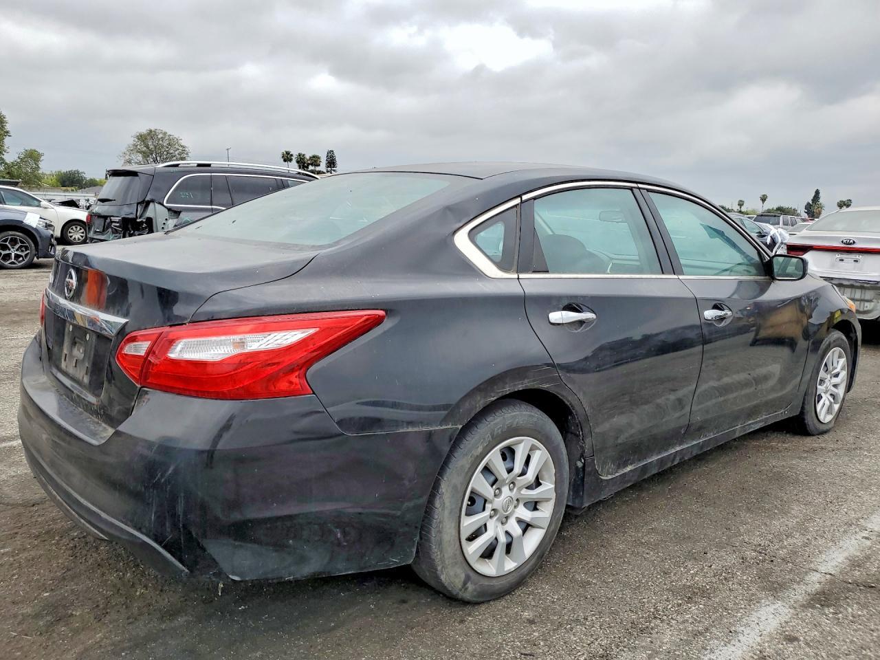 2016 NISSAN ALTIMA