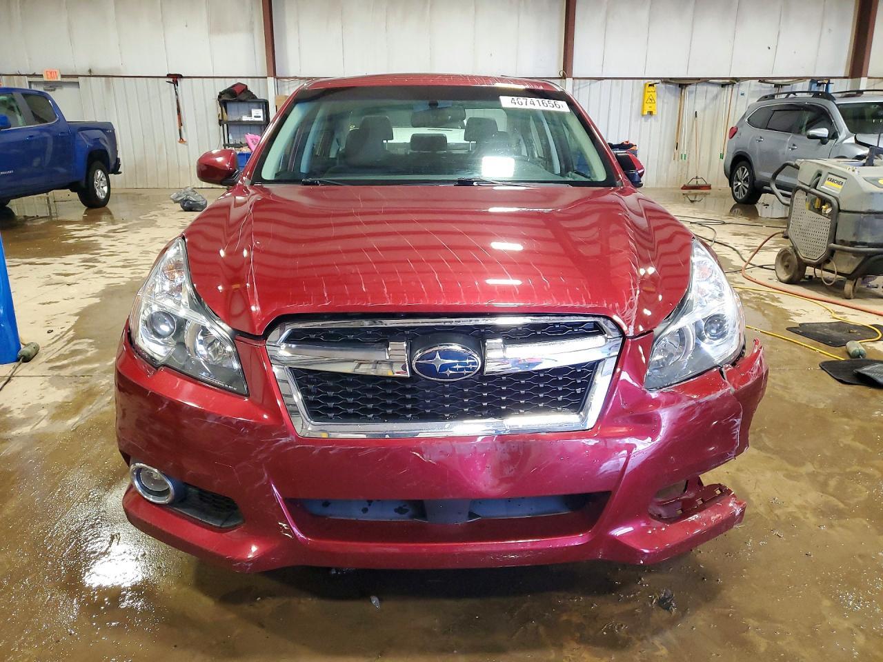 2013 SUBARU Legacy