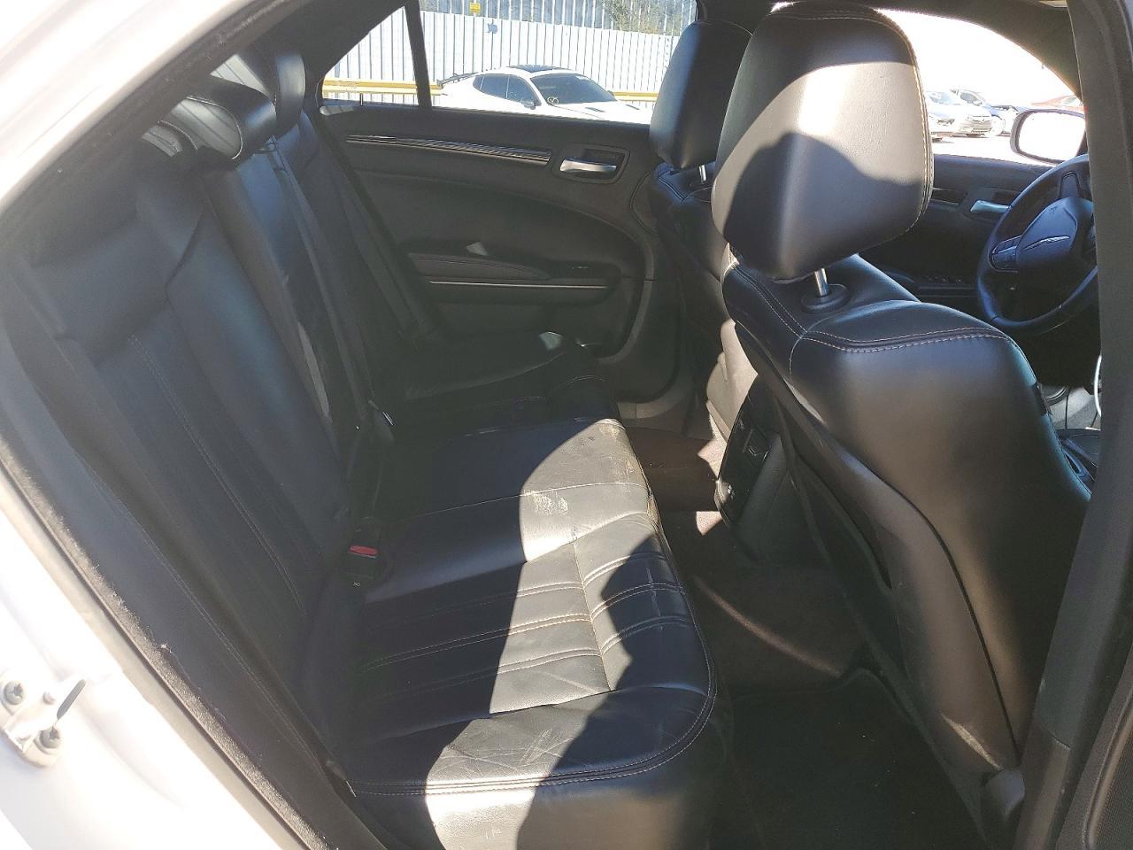 2017 CHRYSLER 300