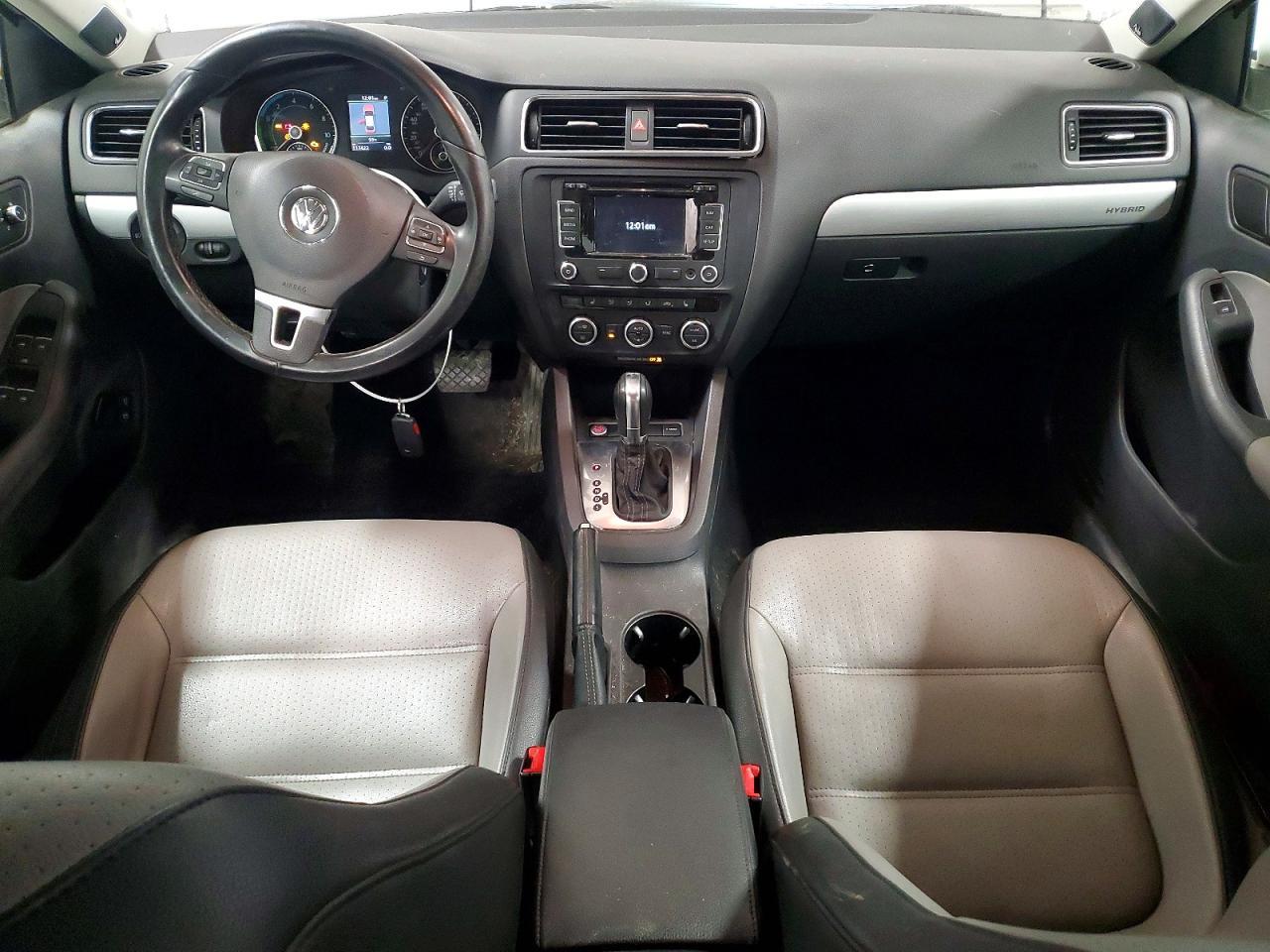 2014 VOLKSWAGEN JETTA