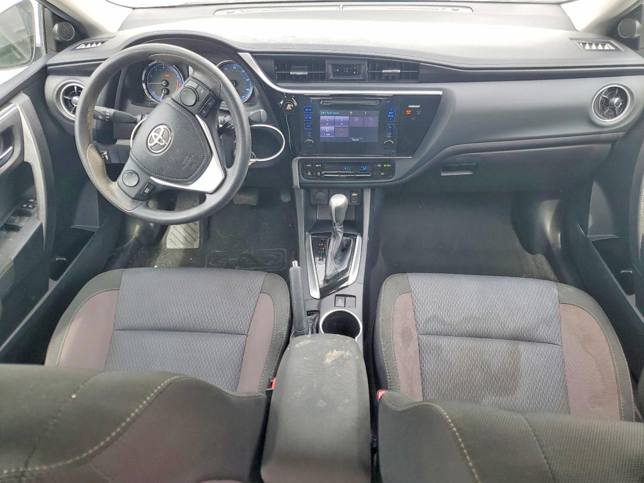 2017 TOYOTA COROLLA