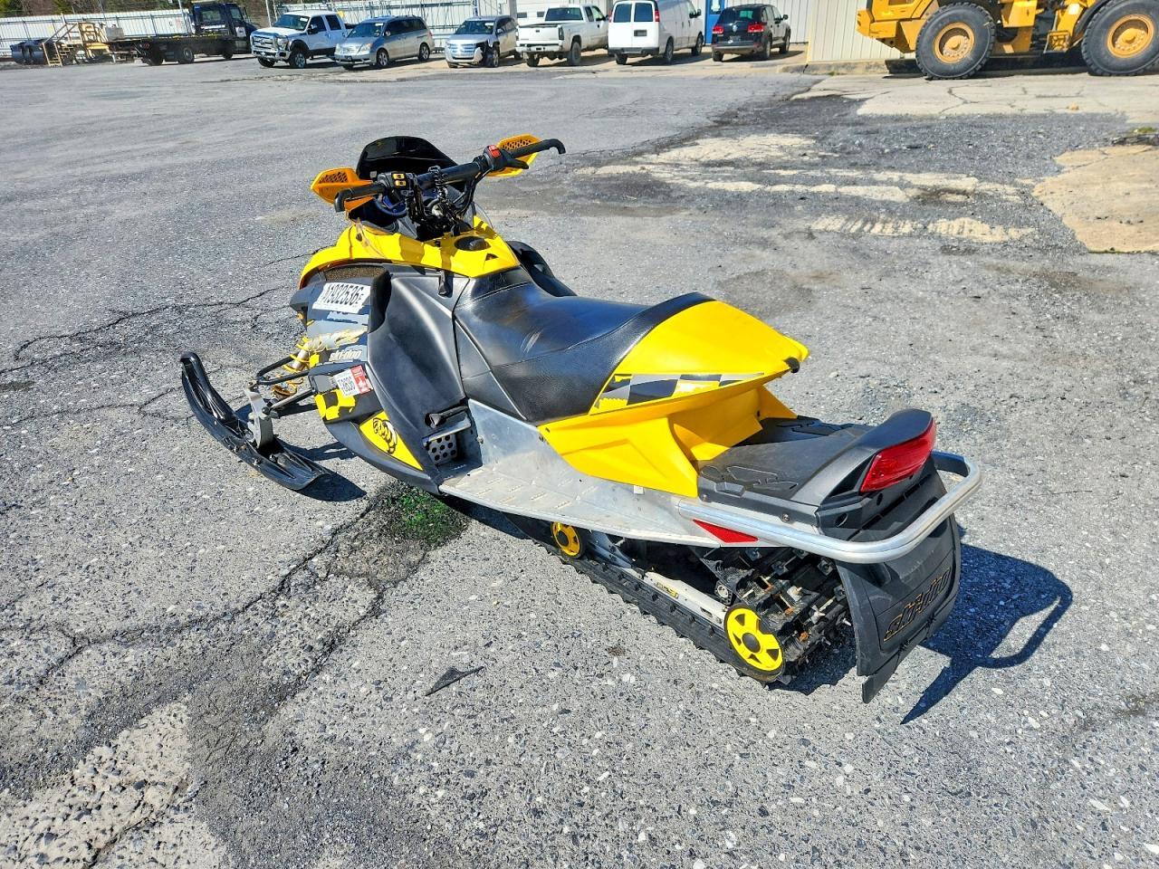 2006 SKI-DOO Mxz