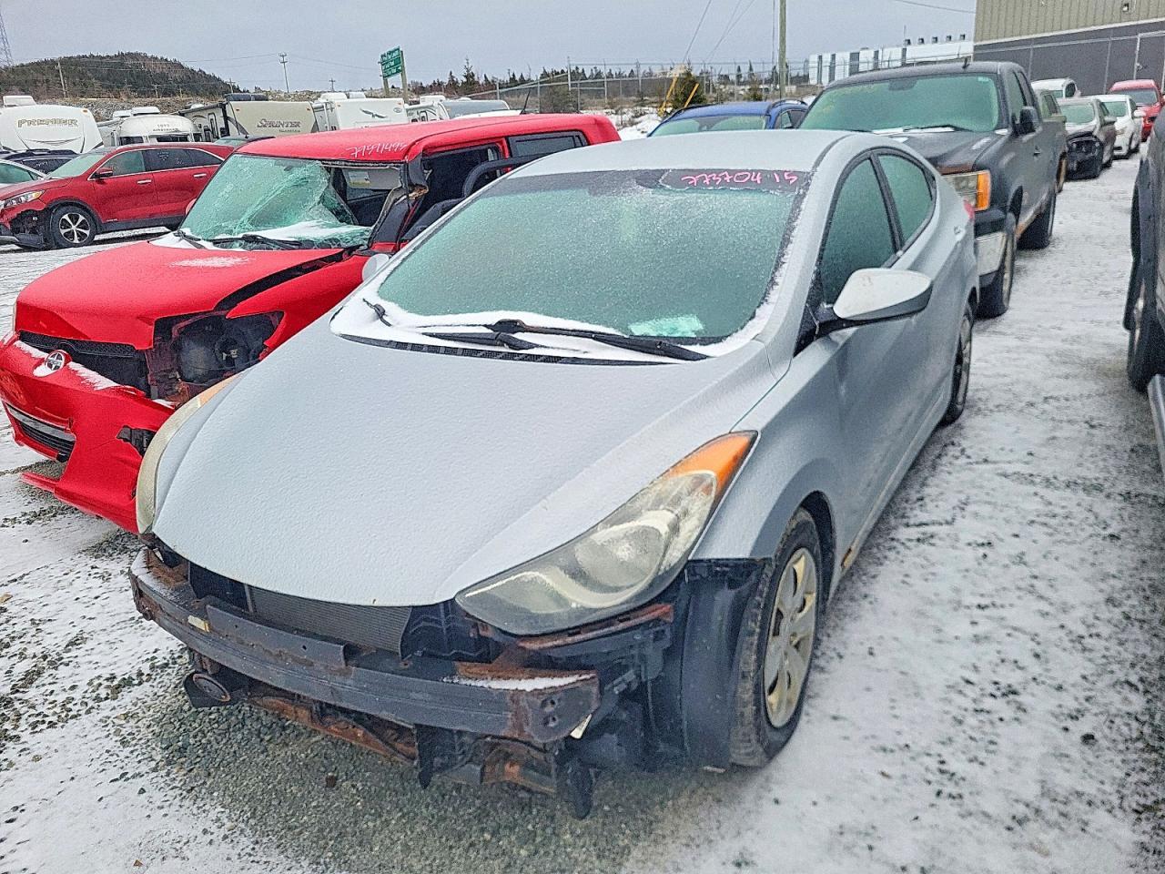 2011 HYUNDAI ELANTRA