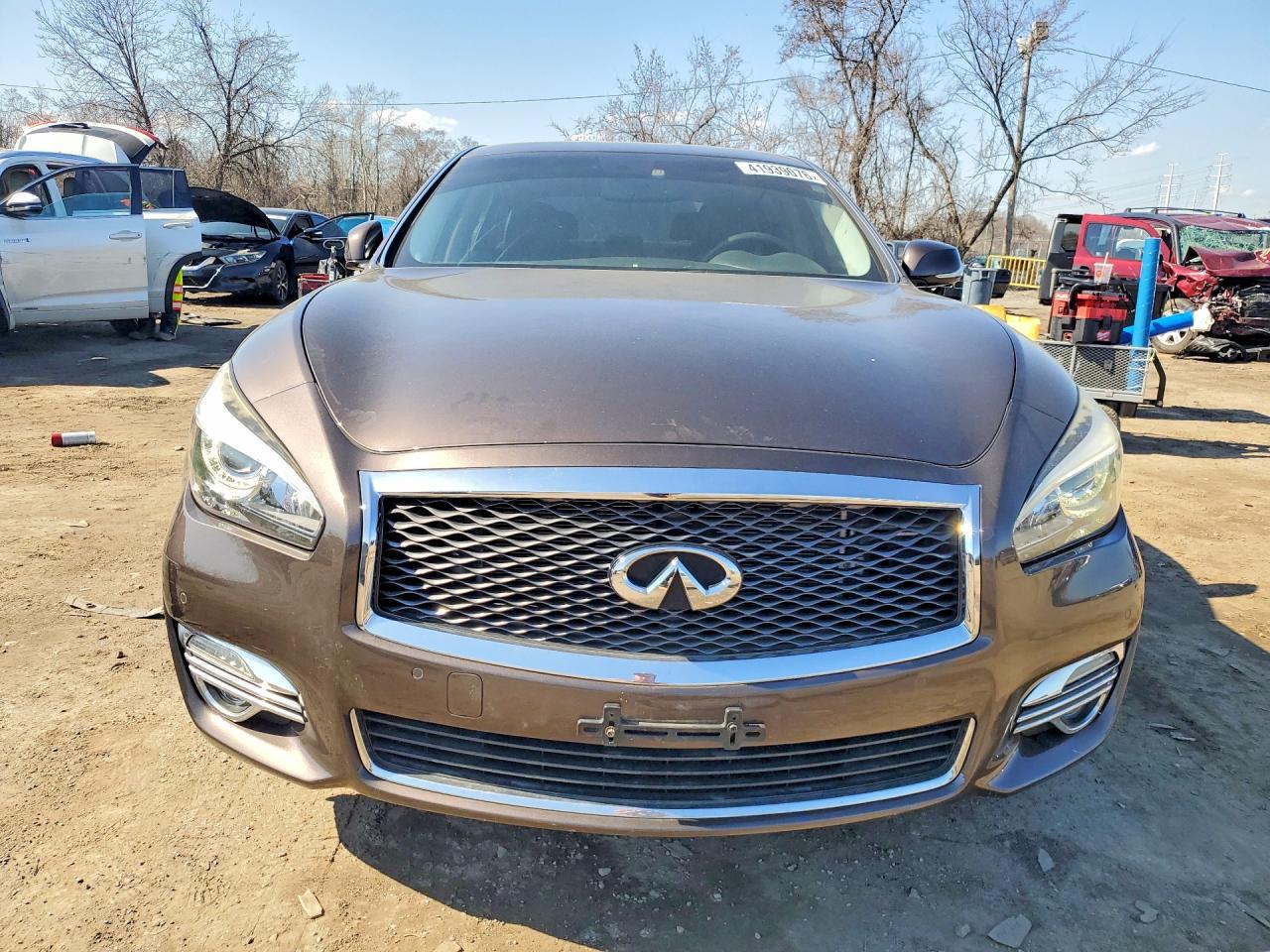 2015 INFINITI Q70