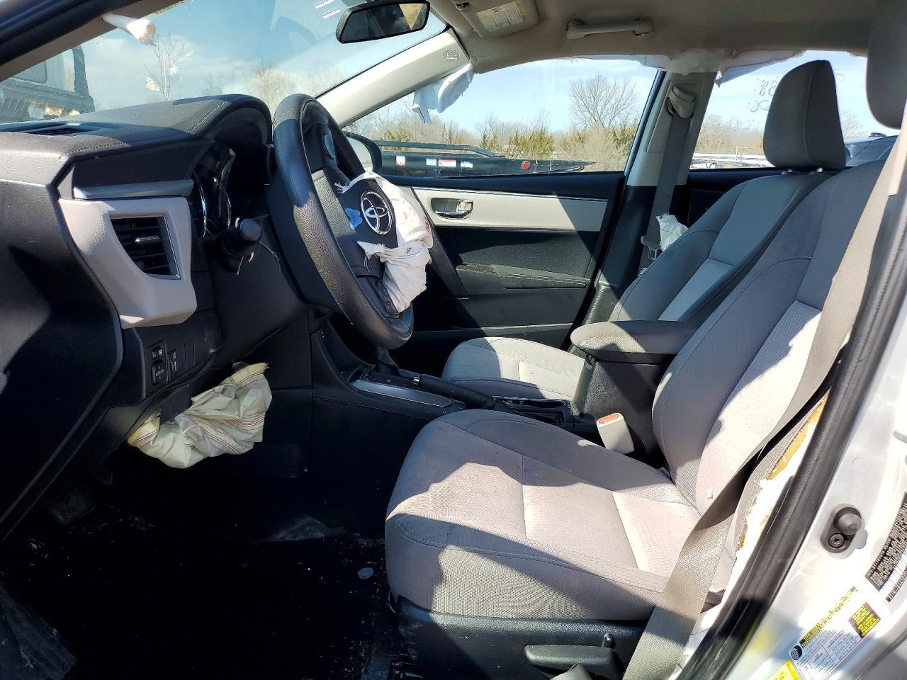 2015 TOYOTA COROLLA